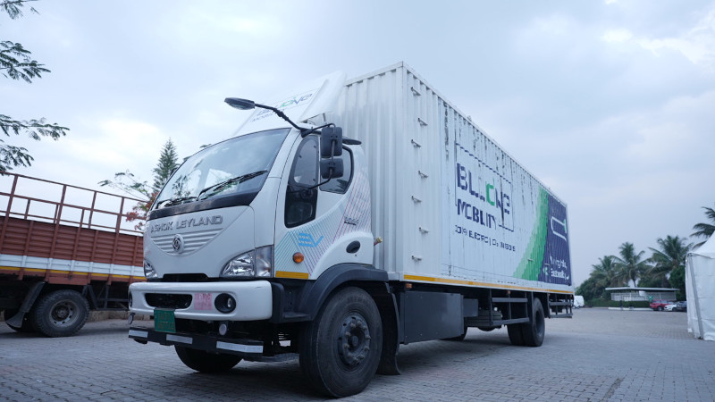 Truck